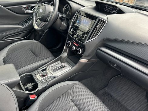 Used 2022 Subaru Forester Premium image 16