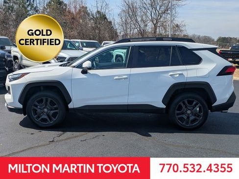 Used 2024 Toyota RAV4 Adventure image 7