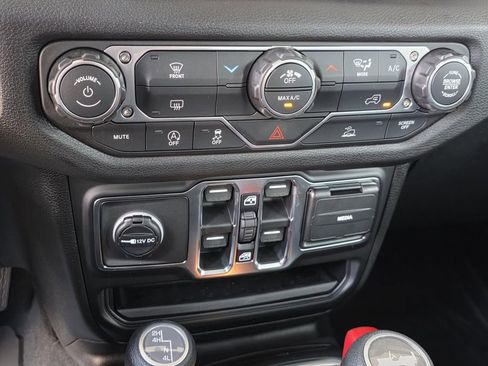 New 2026 Jeep Wrangler Unlimited Sport AWD/4WD image 23