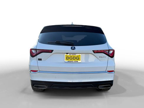 Used 2024 Acura MDX FWD w/ Technology Package image 4