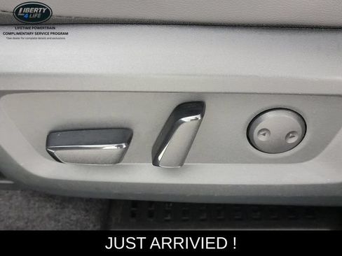 Used 2026 Nissan Rogue SL AWD/4WD image 14
