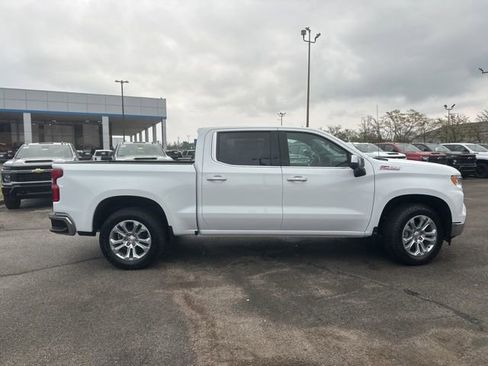 New 2026 Chevrolet Silverado 1500 LTZ w/ Z71 Off-Road Package AWD/4WD image 2