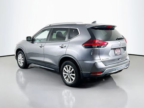 Used 2019 Nissan Rogue SV image 8