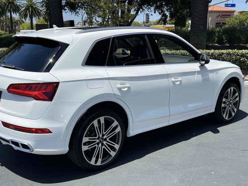 Used 2018 Audi SQ5 Prestige w/ Prestige Package image 61
