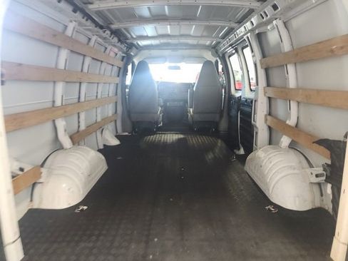 Used 2020 Chevrolet Express 2500 w/ Driver Convenience Package RWD image 15