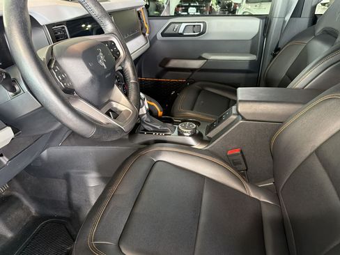 Used 2022 Ford Bronco Badlands AWD/4WD image 12