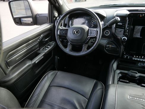 Certified 2024 RAM 3500 Limited image 9