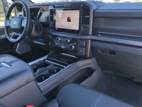 New 2026 Ford F250 Platinum AWD/4WD image 29