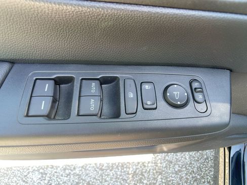 Used 2024 Honda CR-V EX image 14