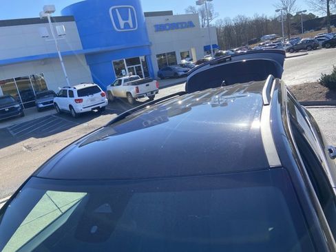 Used 2025 GMC Acadia Elevation image 27