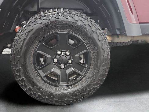 Used 2022 Jeep Gladiator Mojave w/ LED Lighting Group AWD/4WD image 29