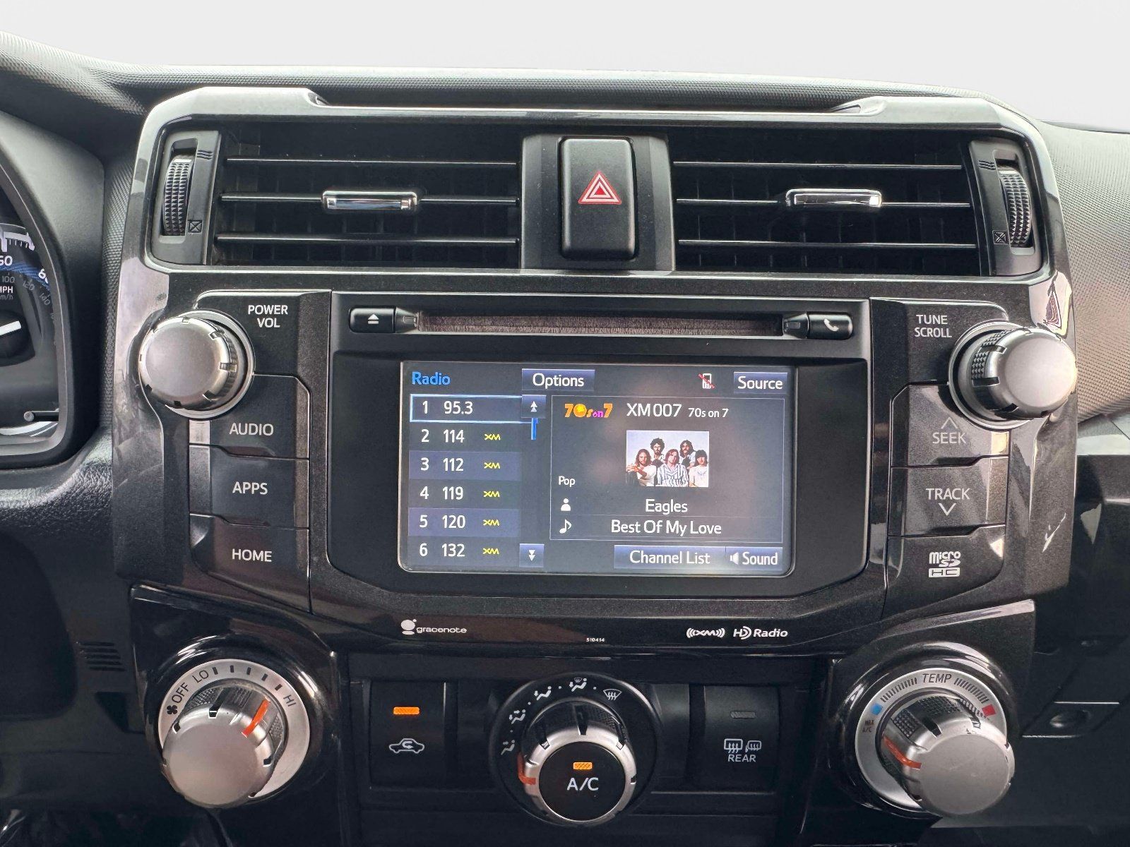 Used 2019 Toyota 4Runner TRD Off-Road Premium AWD/4WD image 31