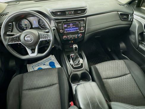 Used 2018 Nissan Rogue S FWD image 25