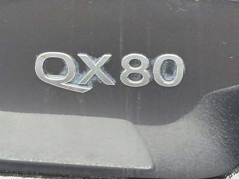 Used 2024 INFINITI QX80 Luxe image 40