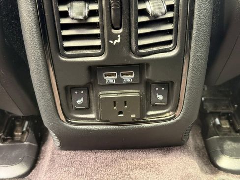 Used 2018 Jeep Grand Cherokee High Altitude AWD/4WD image 42