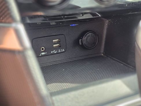 Used 2019 Subaru Forester Touring w/ Popular Package #3 image 41