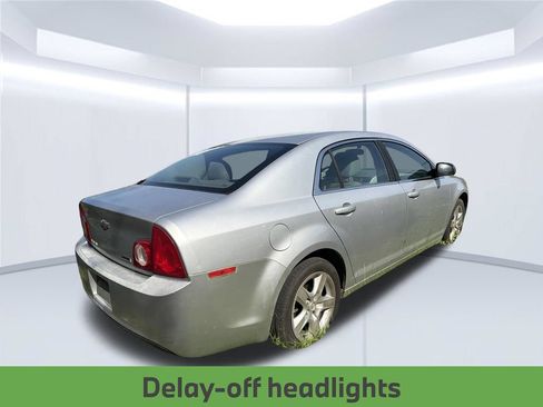 Used 2011 Chevrolet Malibu LS FWD image 9