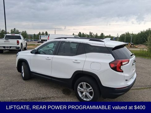 Used 2022 GMC Terrain SLE w/ Driver Convenience Package AWD/4WD image 5