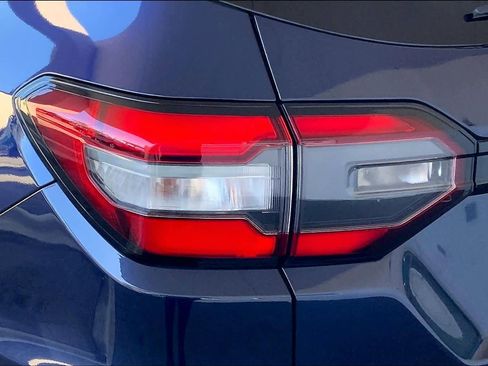 Used 2025 Honda Pilot EX-L image 27