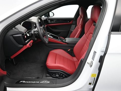 Certified 2026 Porsche Panamera GTS AWD/4WD image 10