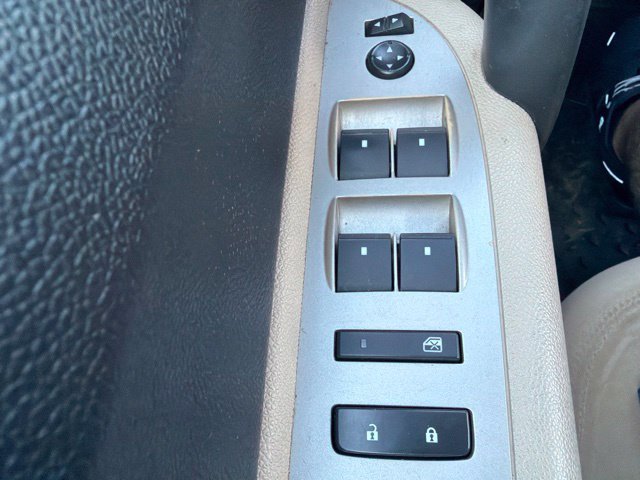 Used 2007 Chevrolet Silverado 1500 LT w/ Towing Package AWD/4WD image 19