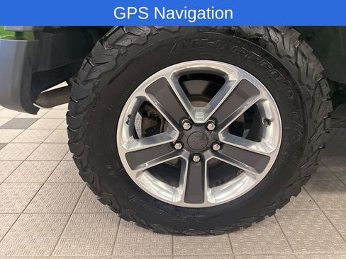 Used 2018 Jeep Wrangler Unlimited Sahara image 10