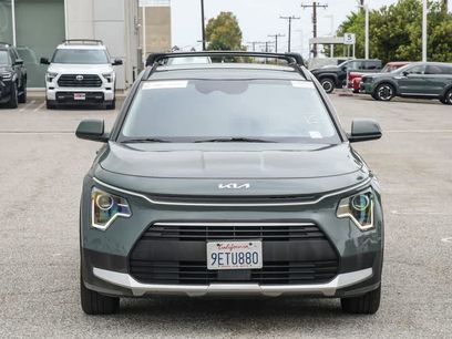Used 2023 Kia Niro EX