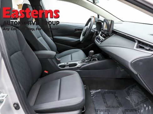 Used 2024 Toyota Corolla LE image 23