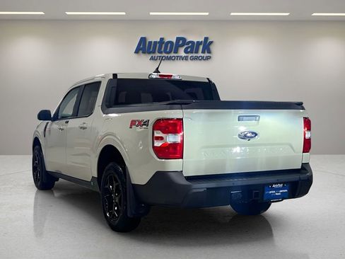 Used 2024 Ford Maverick Lariat w/ FX4 Off-Road Package image 5