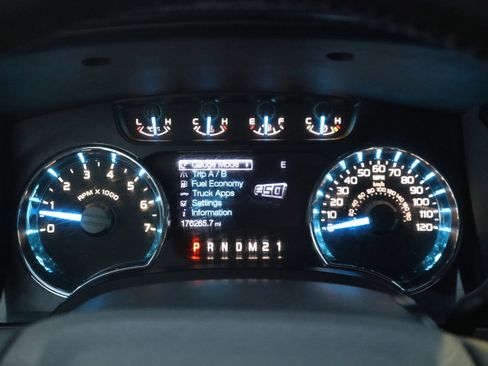 Used 2014 Ford F150 XLT w/ Equipment Group 302A Luxury image 18