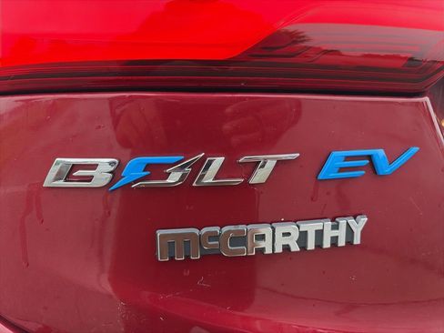 Used 2017 Chevrolet Bolt LT FWD image 38