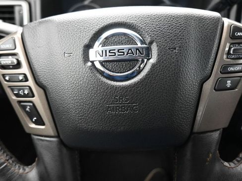 Used 2021 Nissan Titan Platinum Reserve w/ Moonroof Package image 14