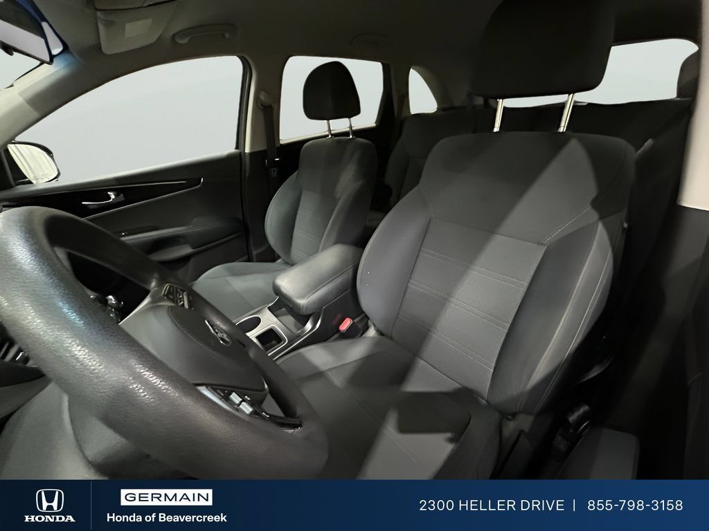 Used 2019 Kia Sorento FWD image 21