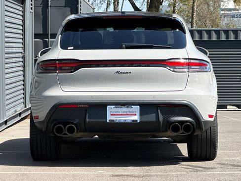 Certified 2023 Porsche Macan AWD/4WD image 7
