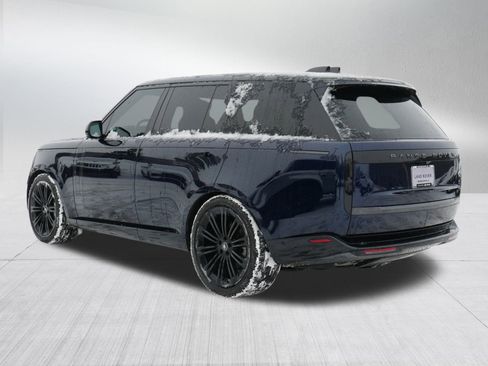 Used 2023 Land Rover Range Rover SE image 7