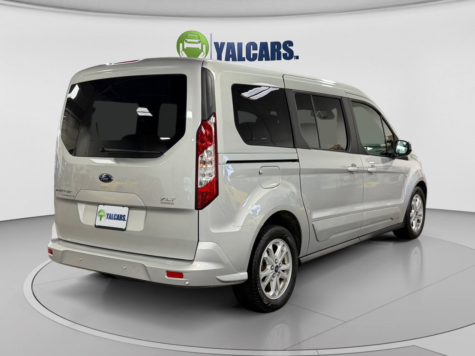 Used 2019 Ford Transit Connect XLT FWD image 5
