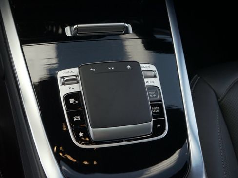 Used 2025 Mercedes-Benz G 550 image 19