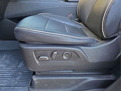 Used 2021 Cadillac Escalade Sport w/ Driver Assist Tech Package image 22