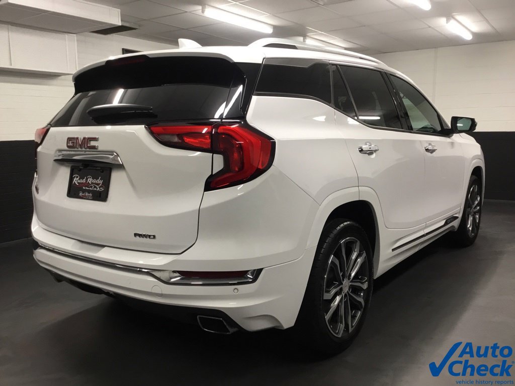 Used 2018 GMC Terrain Denali w/ Advanced Safety Package AWD/4WD image 10