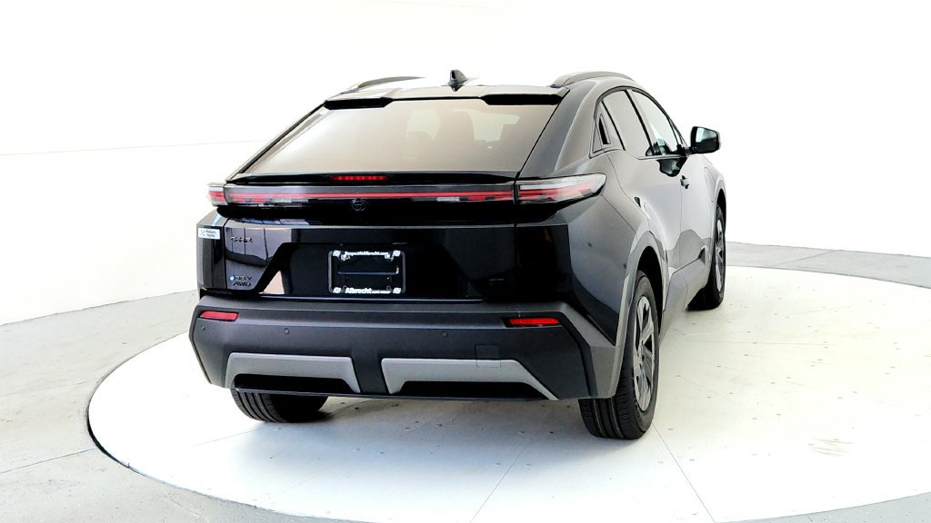 New 2026 Toyota C-HR AWD/4WD image 5
