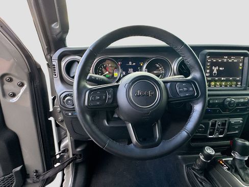 Used 2023 Jeep Wrangler Unlimited w/ Cold Weather Group AWD/4WD image 12