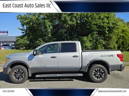 Used 2018 Nissan Titan PRO-4X w/ Pro-4x Convenience Package AWD/4WD image 1