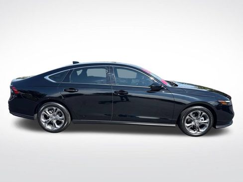 Certified 2023 Honda Accord EX image 6