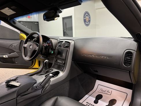 Used 2007 Chevrolet Corvette Z06 w/ Preferred Equipment Group image 33