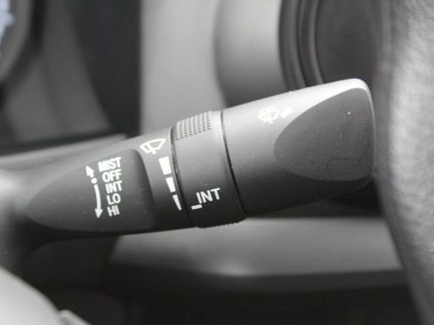 Used 2023 Toyota Tacoma SR image 18