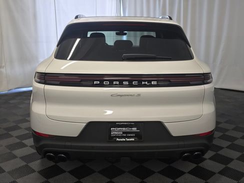 Certified 2025 Porsche Cayenne S AWD/4WD image 6
