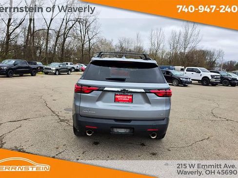 Used 2023 Chevrolet Traverse LT image 33
