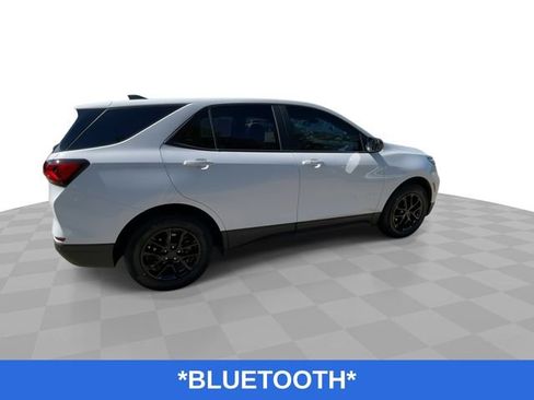 Used 2024 Chevrolet Equinox LS w/ LS Convenience Package FWD image 10