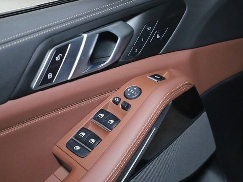 Certified 2025 BMW X5 M60i AWD/4WD image 18