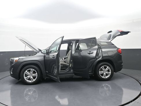 Used 2020 GMC Terrain SLE FWD image 39